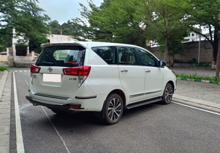 Toyota Innova Crysta