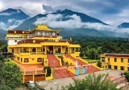 Tour/Taxi Service in Dharamshala